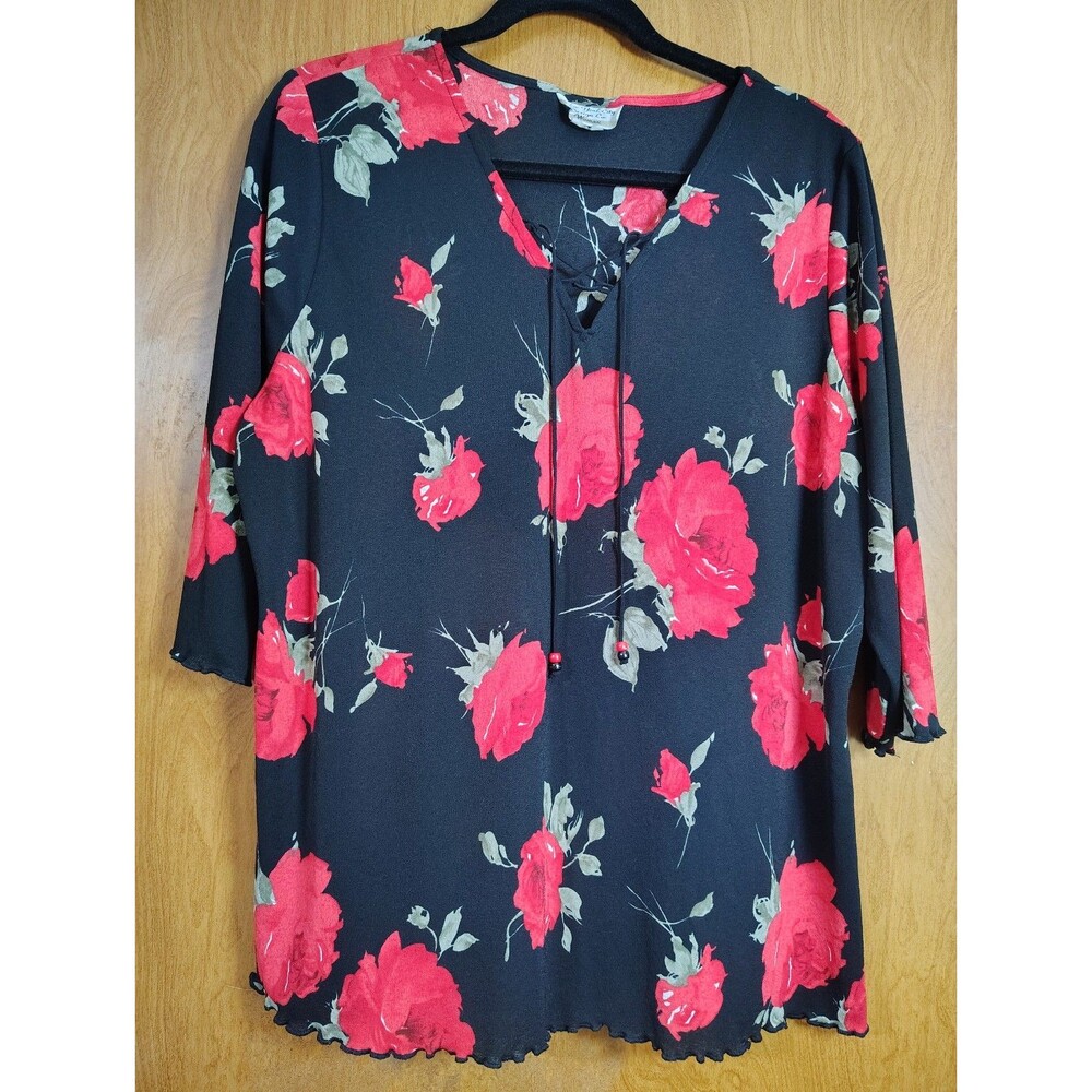 VTG New York City Design Co Black Blouse Floral Casual Dressy Lettuce Edge Flowy